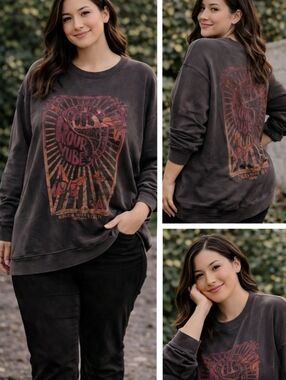 Arizona Jean Company Black Sweatshirt with Pink Accent